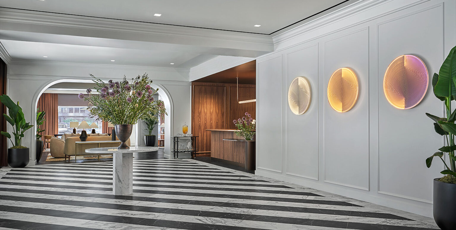 The lobby at Pendry Chicago, located inside the iconic Carbide and Carbon Building