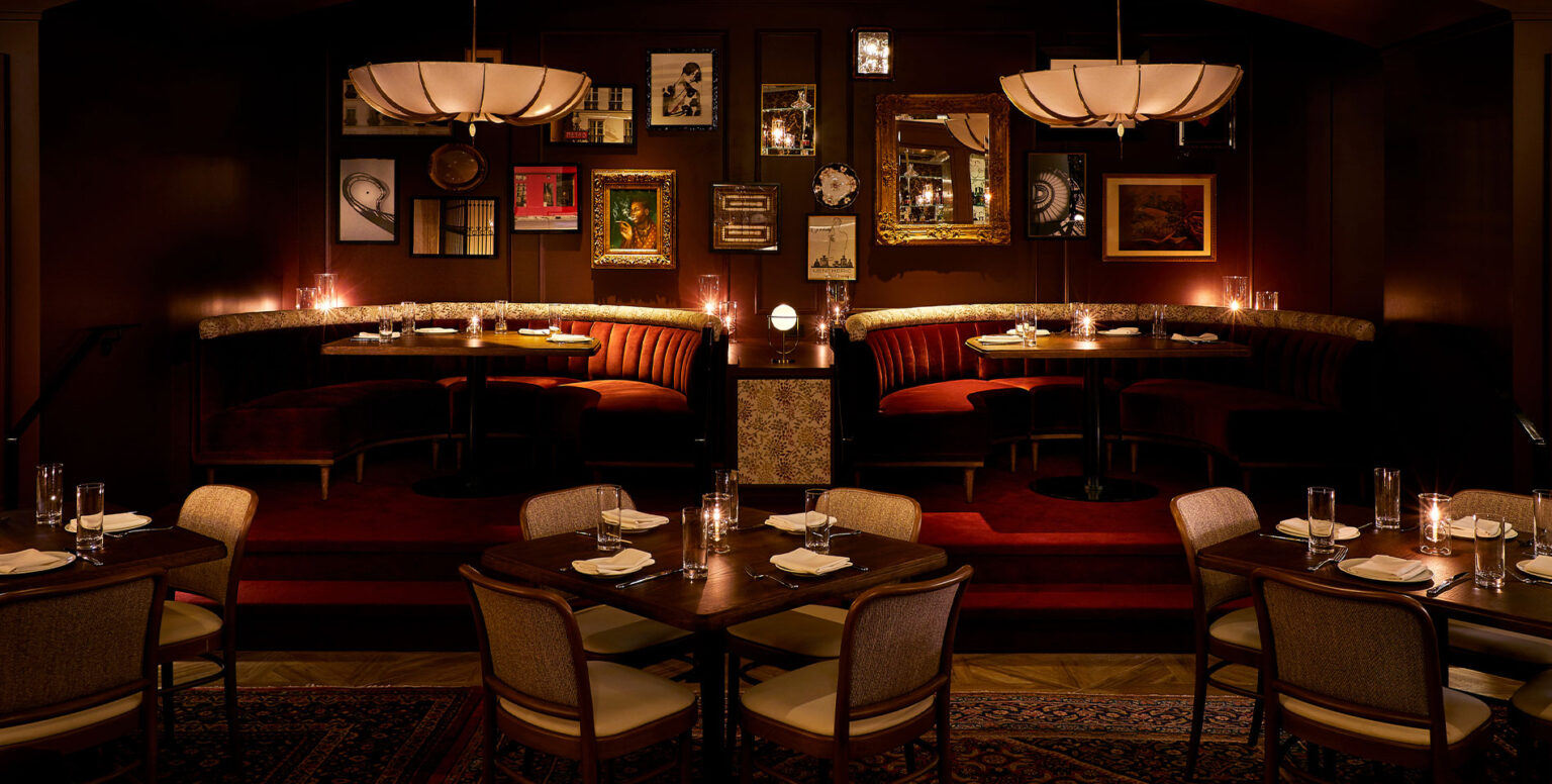 Two red booths in Venteux at Pendry Chicago