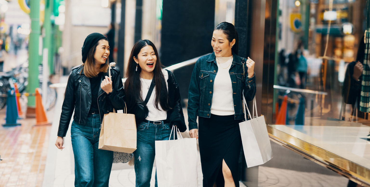 Three women shopping in Chicago