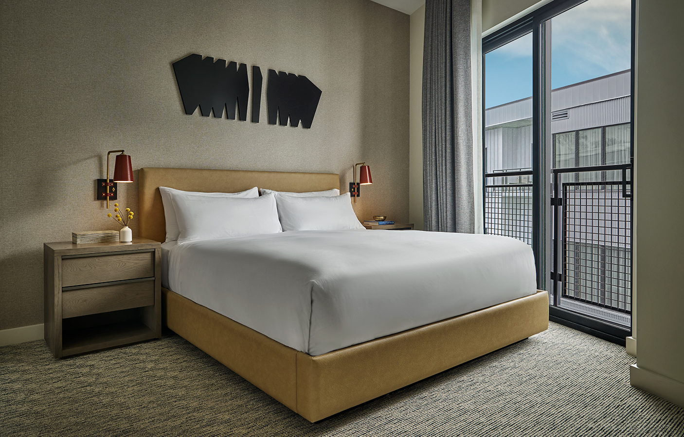 A king suite at Pendry Park City