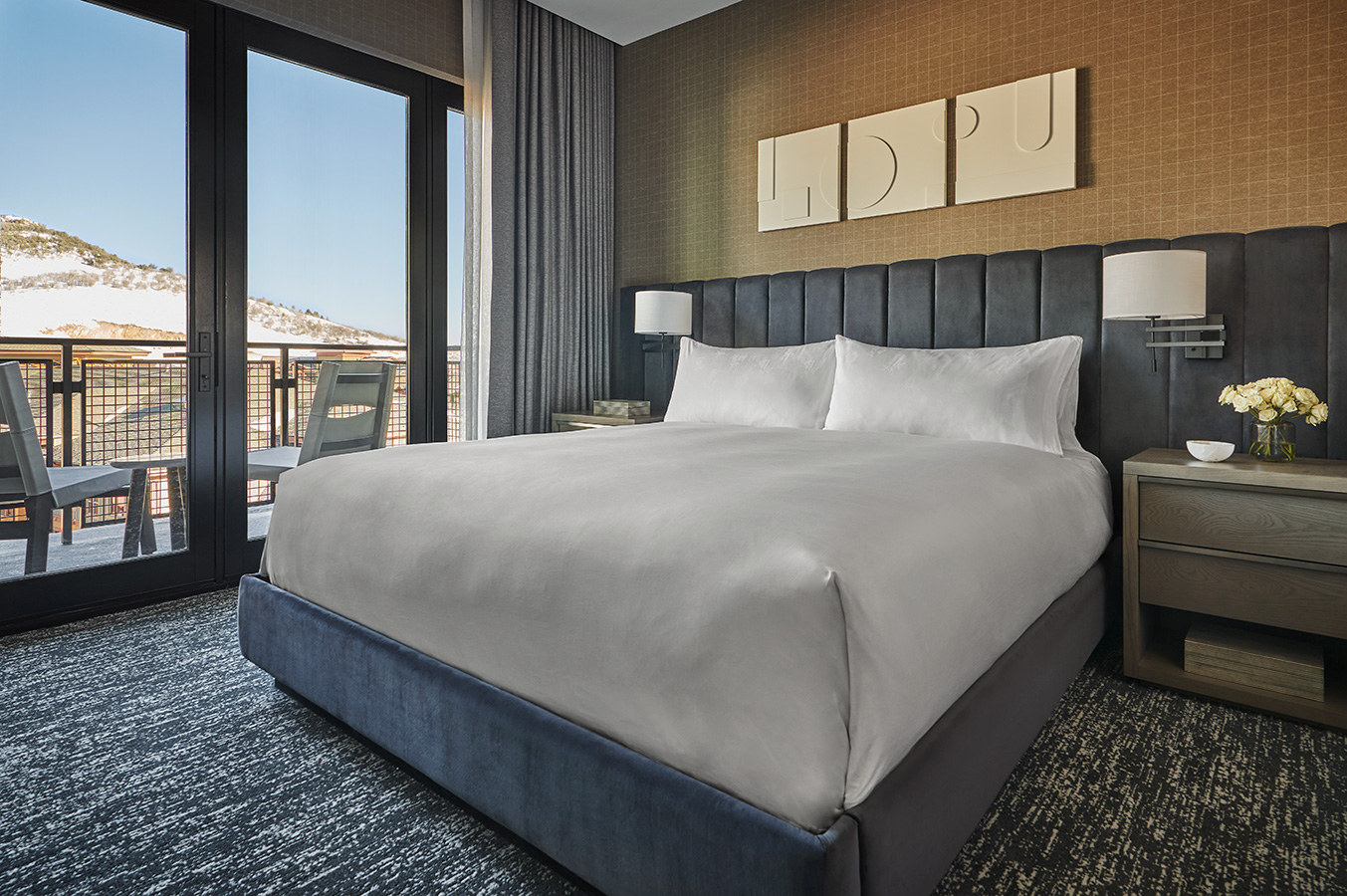 A king suite at Pendry Park City