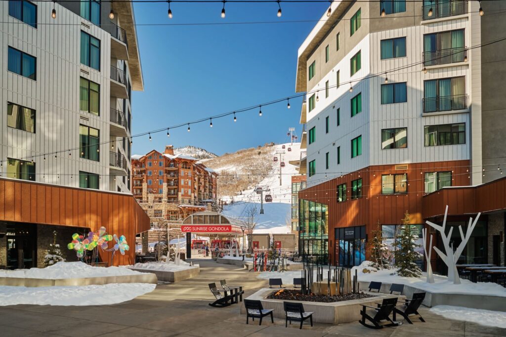 Pendry Plaza Winter