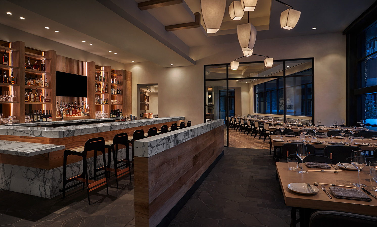 A restaurant at Pendry Park City
