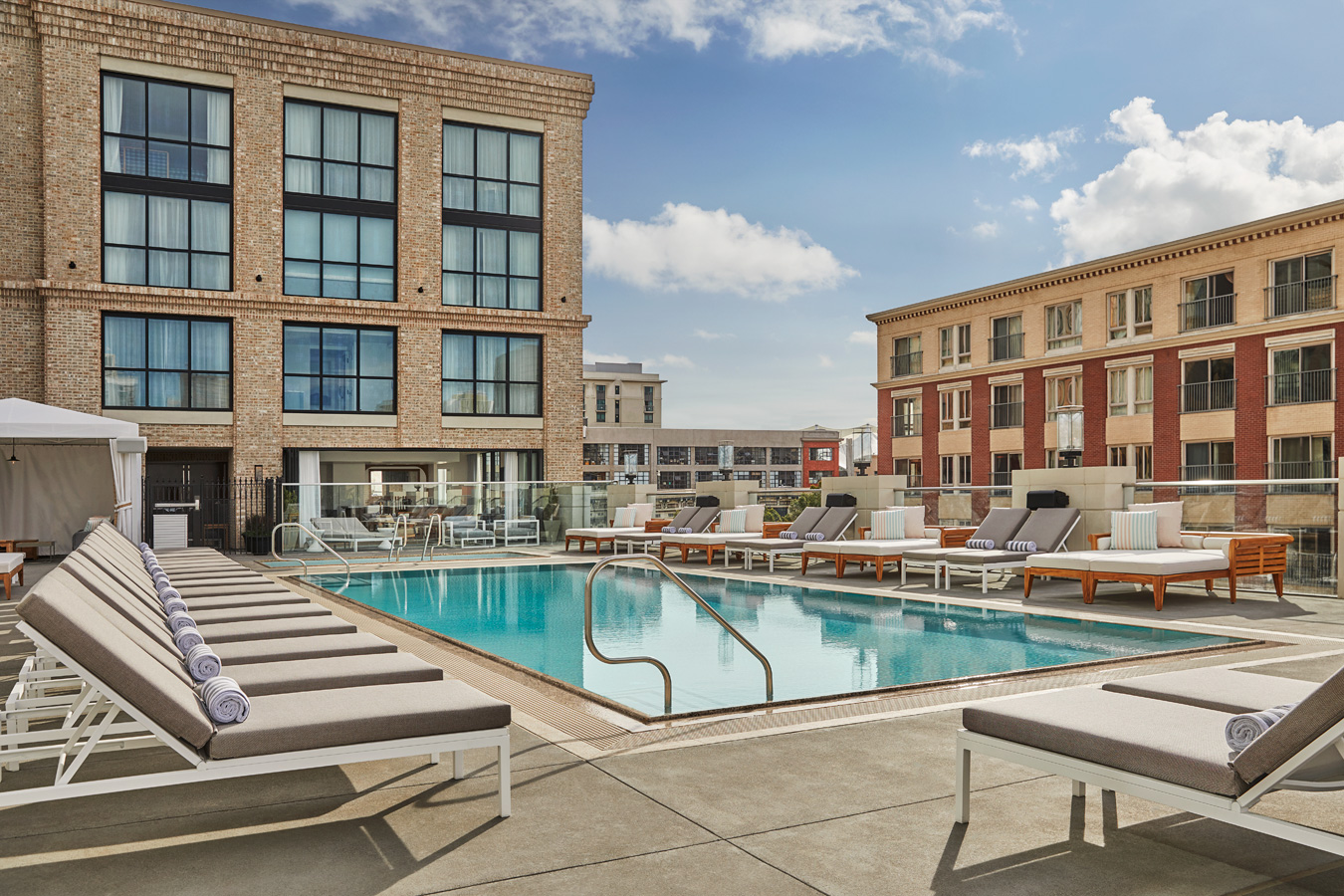rooftop pool at Pendry San Diego