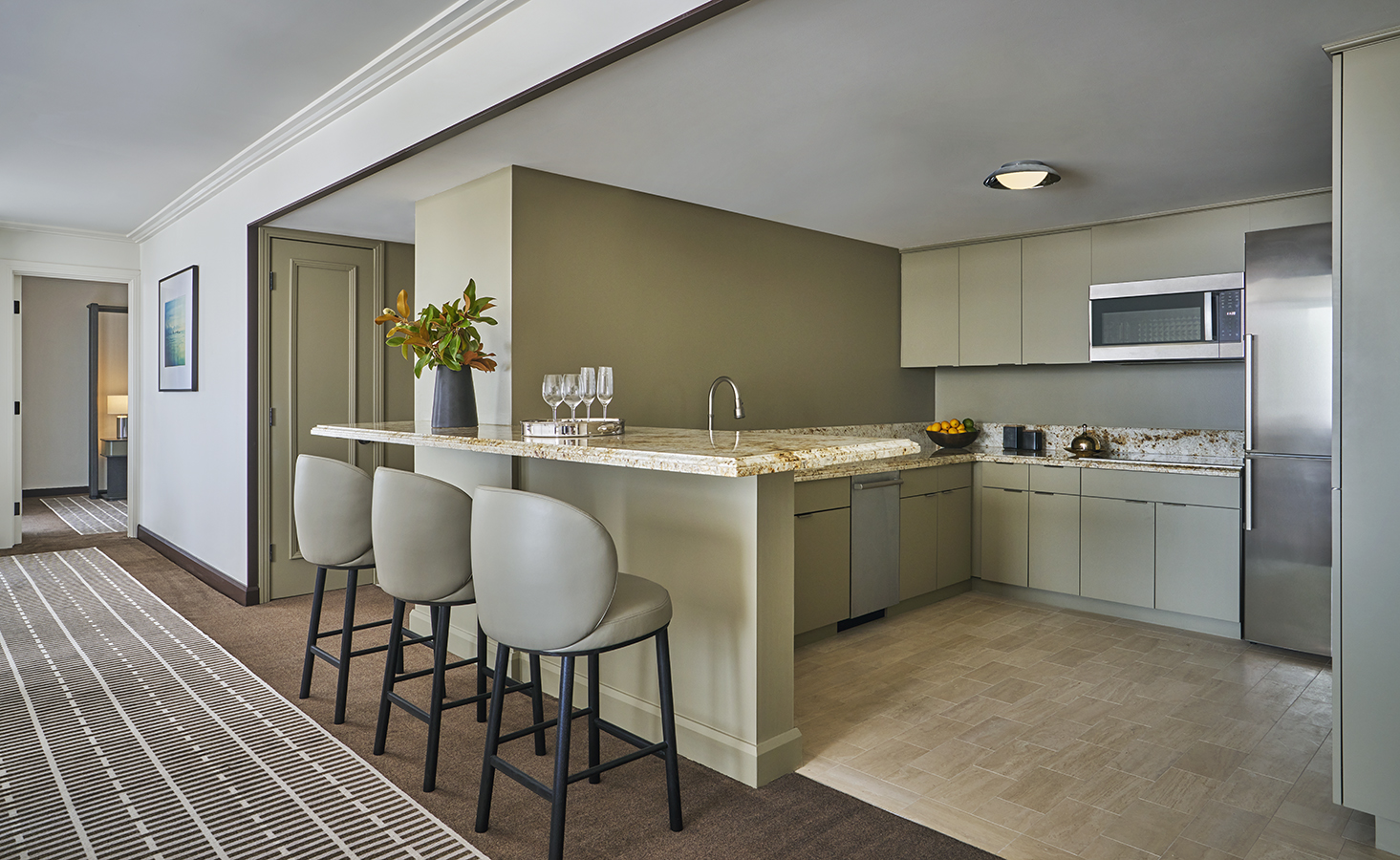 Contemporary luxury suite at Pendry Newport Beach