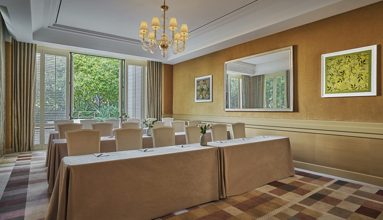 Pendry Newport Beach Meeting Room