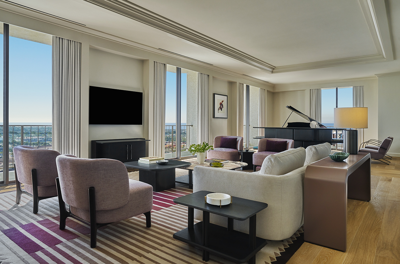 Pendry Newport Beach Room