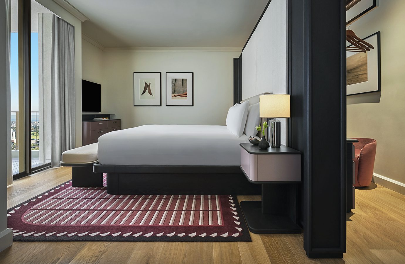 Pendry Newport Beach Room