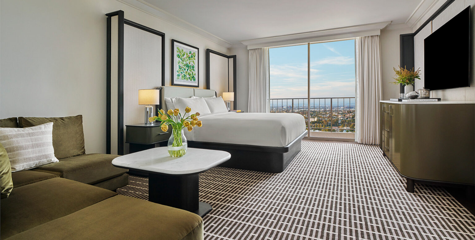 A king guestroom overlooking Newport Beach at Pendry Newport Beach