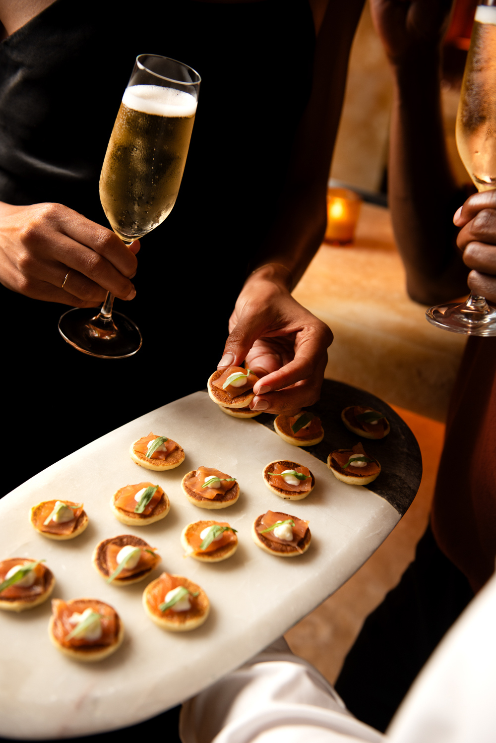 Champagne and canap&eacute;s