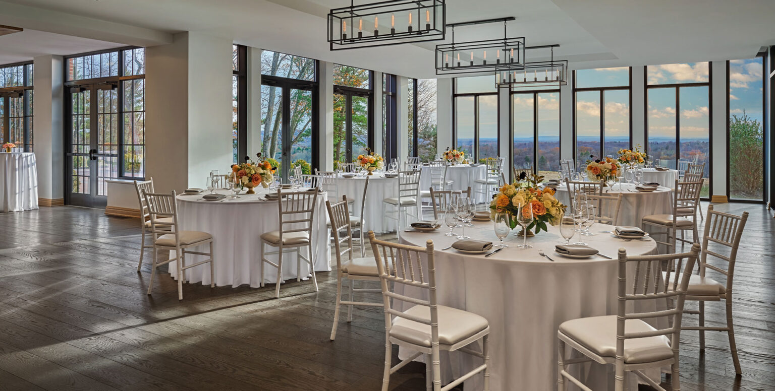 A wedding reception venue in Somerset County at Pendry Natirar