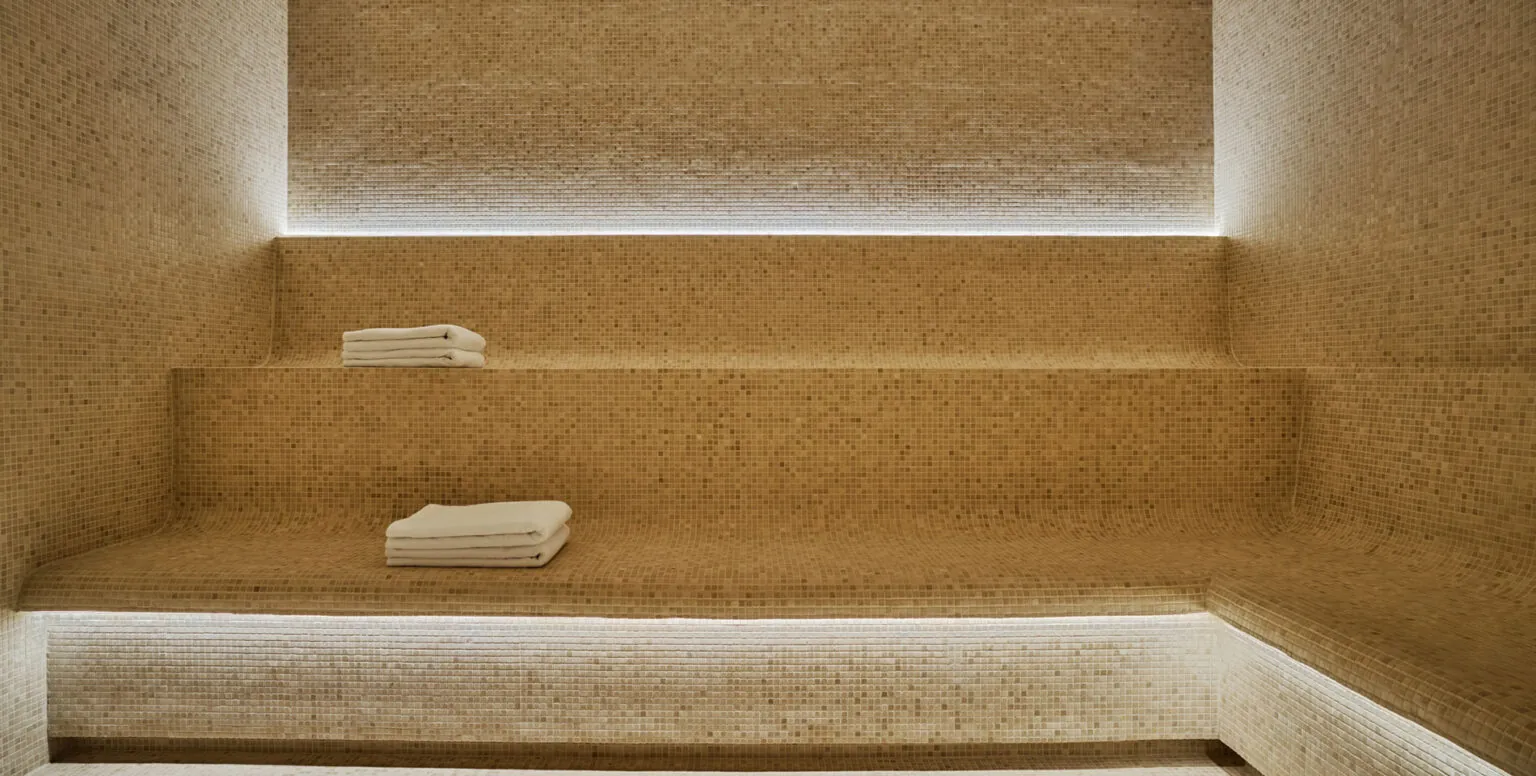 A tiled sauna at Spa Pendry Natirar